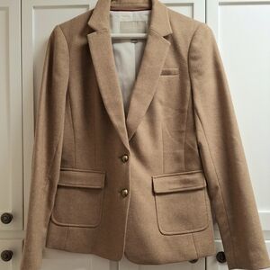 Banana Republic Women's Tan Blazer NWOT
